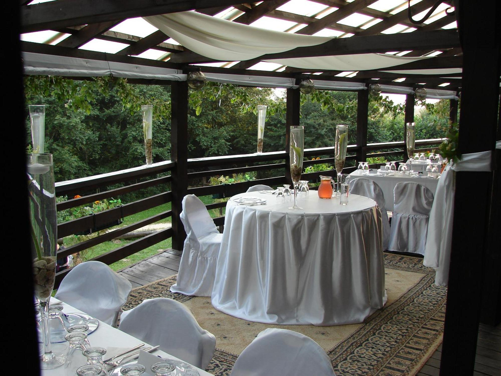 Cabana La Noi Hotel Risnov Bagian luar foto
