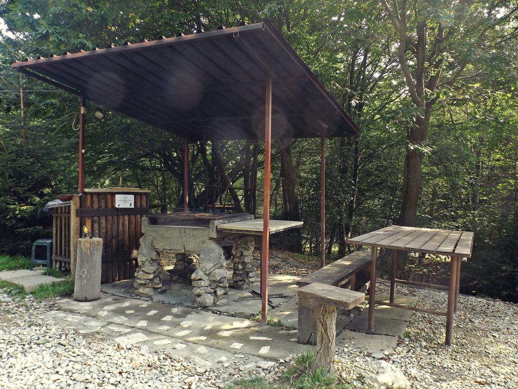 Cabana La Noi Hotel Risnov Bagian luar foto