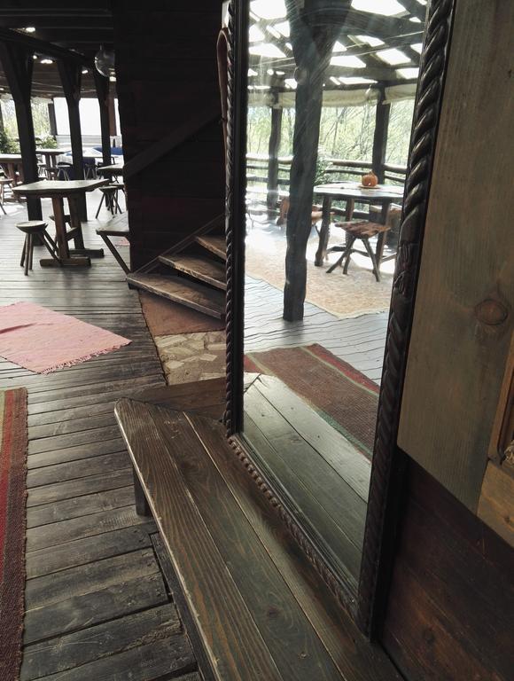 Cabana La Noi Hotel Risnov Bagian luar foto